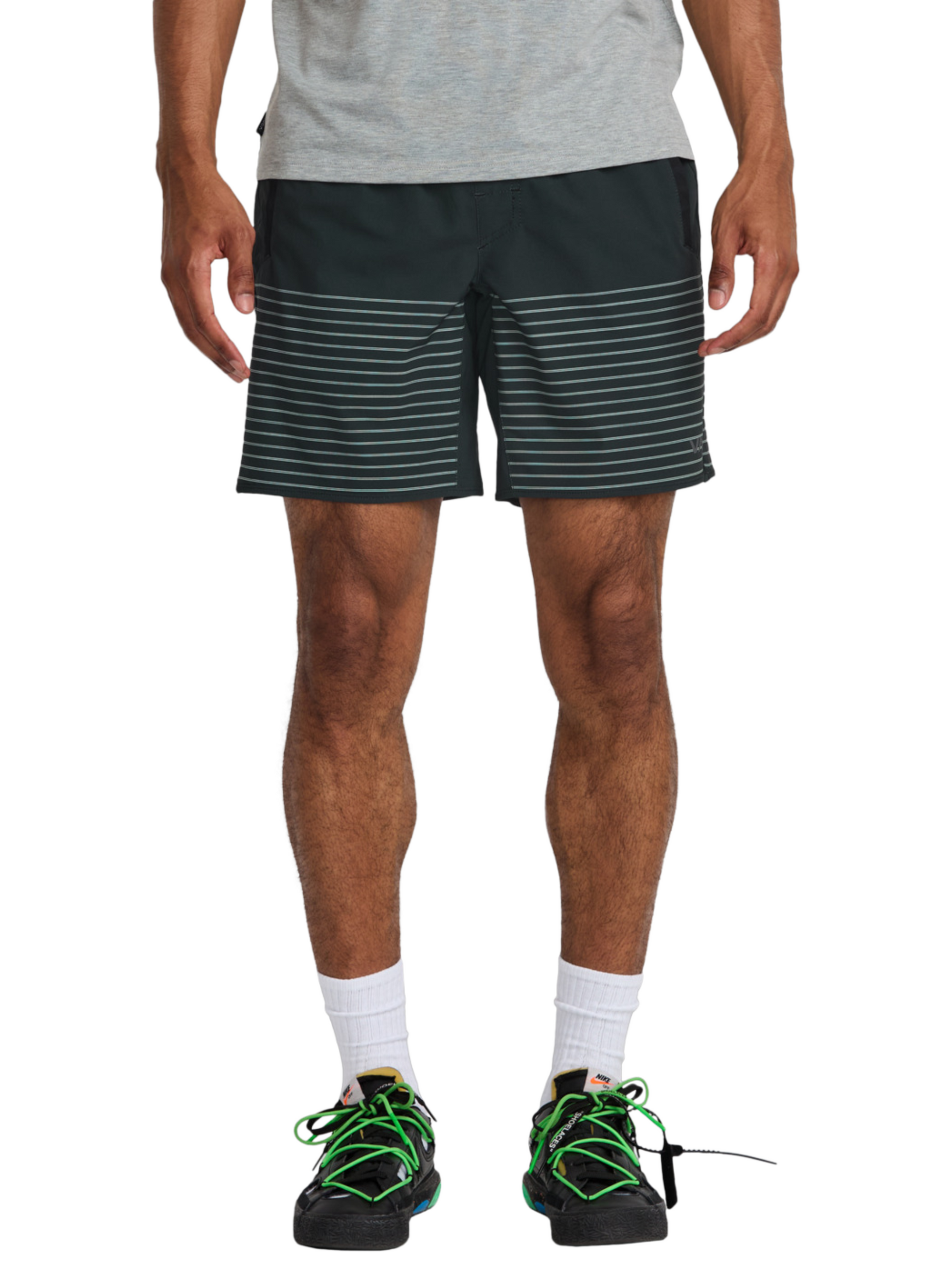 RVCA Yogger Stretch 17" Kurze Hose Schwarz gestreift