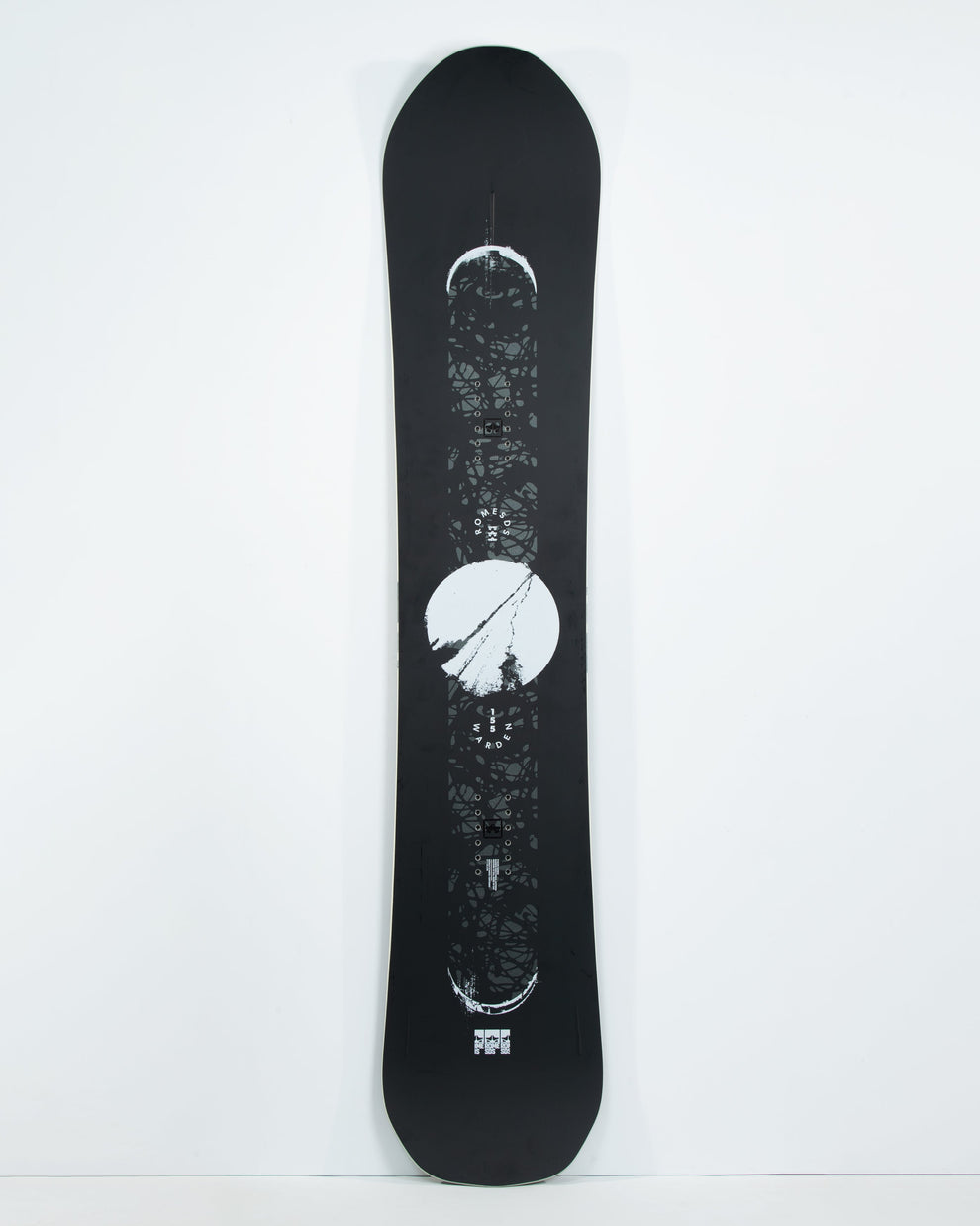 Tabla de snowboard Rome Warden 2024