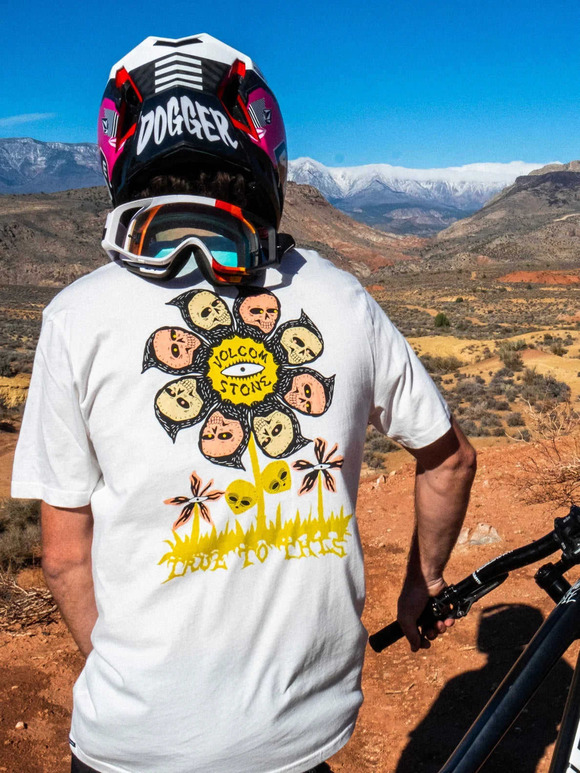 T-shirt a maniche corte Volcom Flower Budz - bianco sporco