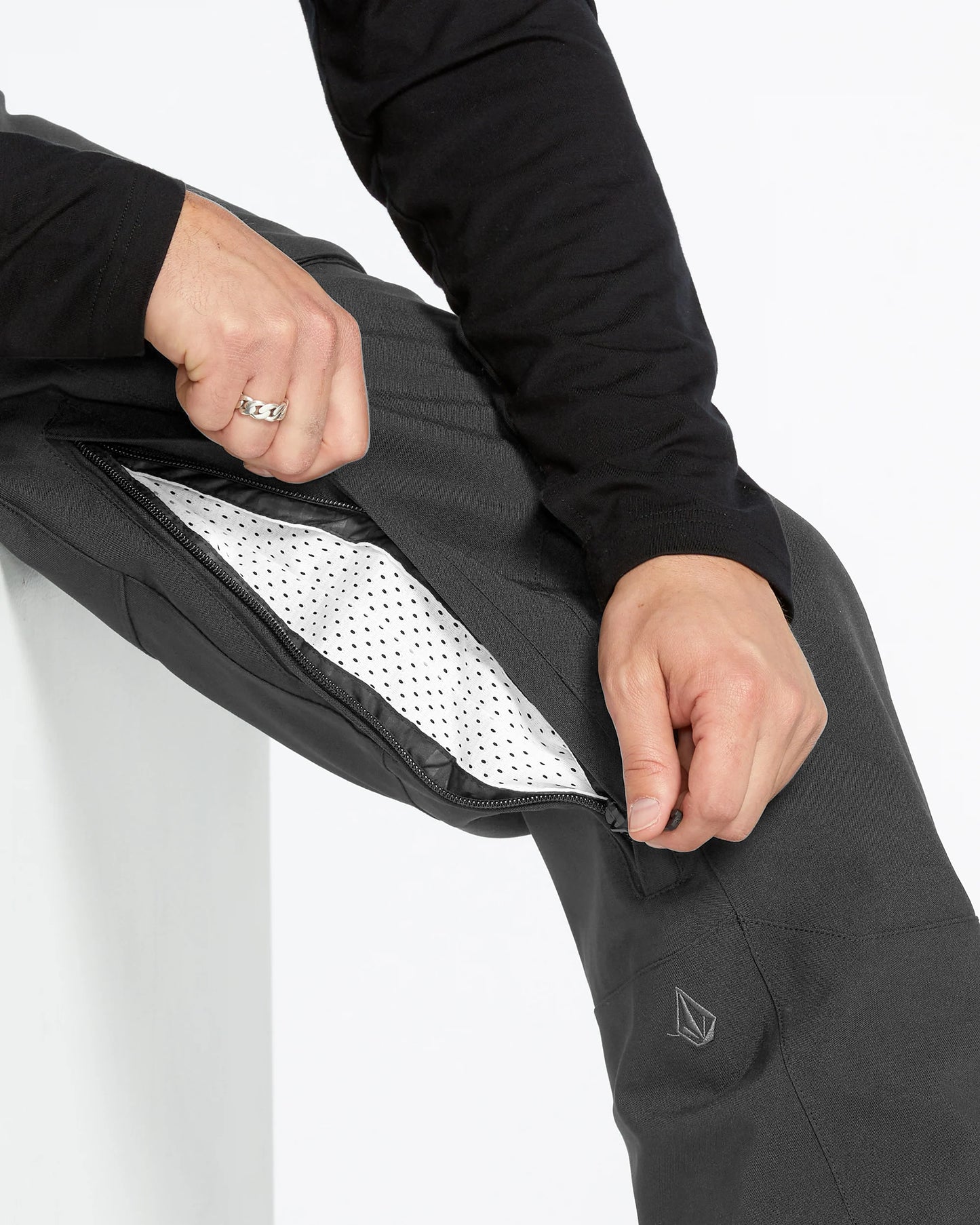 Volcom Roan Snowboard-Latzhose – Schwarz
