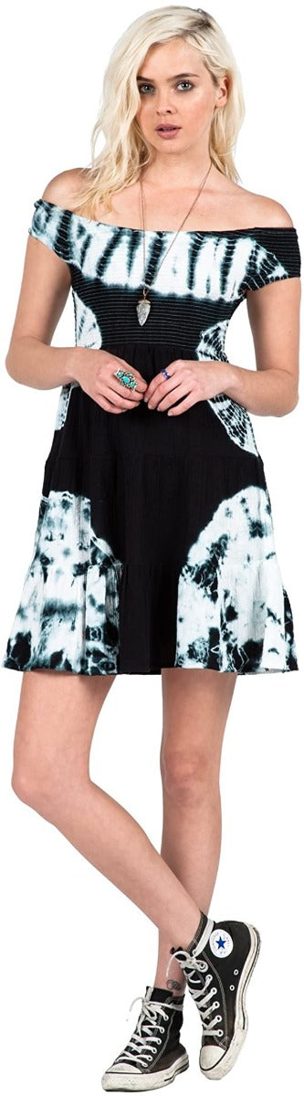 Volcom | Volcom Smocker Up Dress Black  | Ropa, Vestidos, Women | 