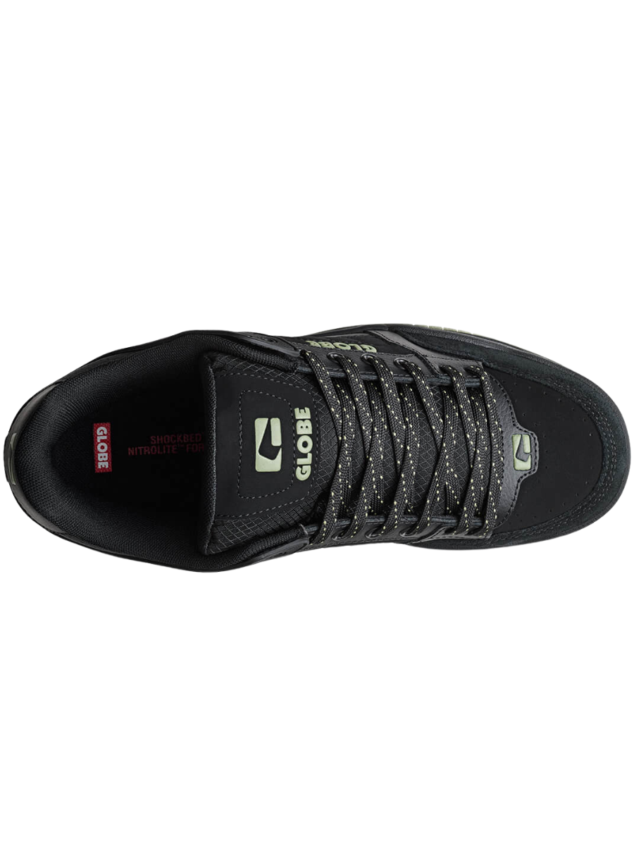 Baskets Globe Tilt - Noir/Olive