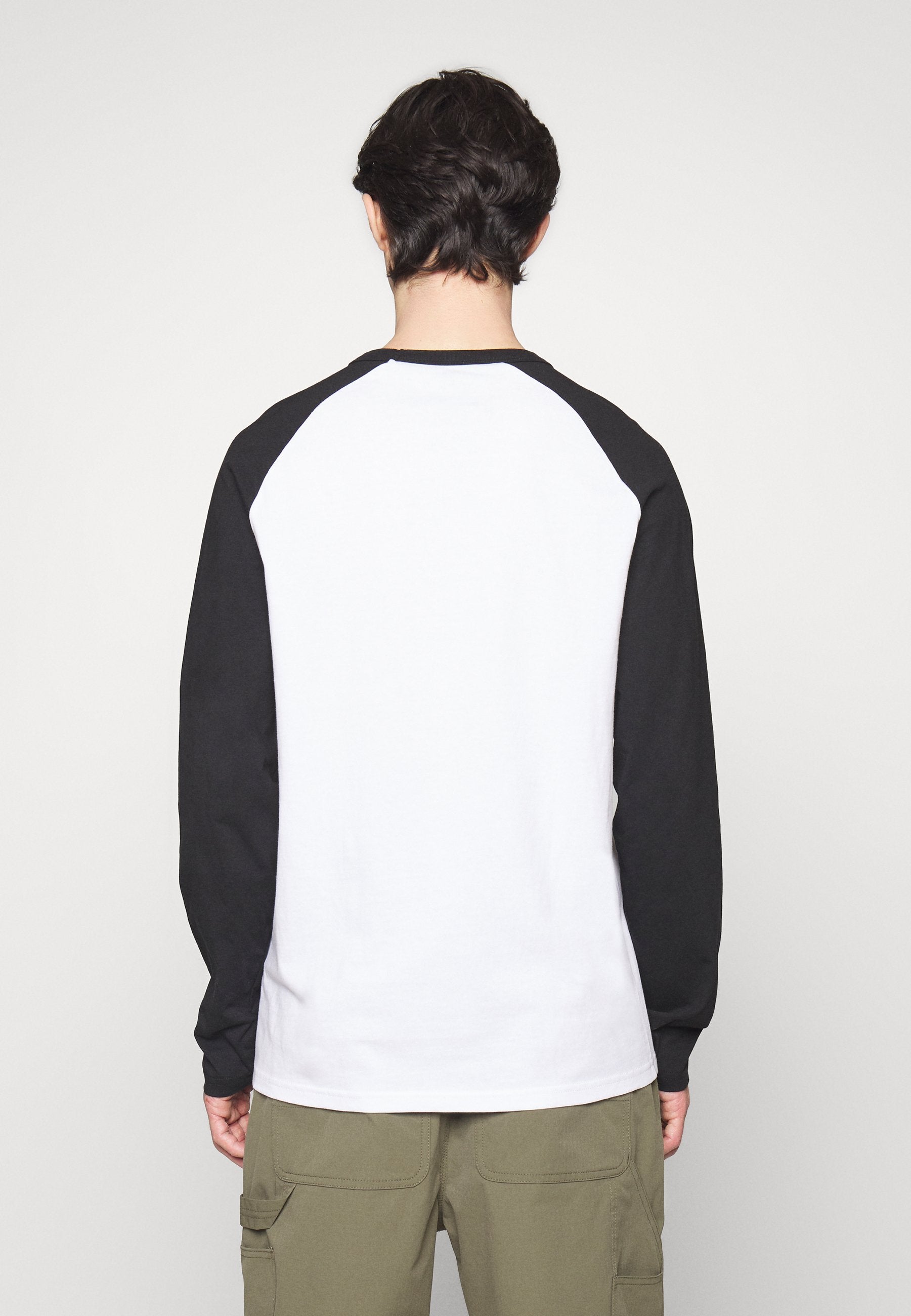 Camiseta manga larga Volcom Pen Basic Black | surfdevils.com