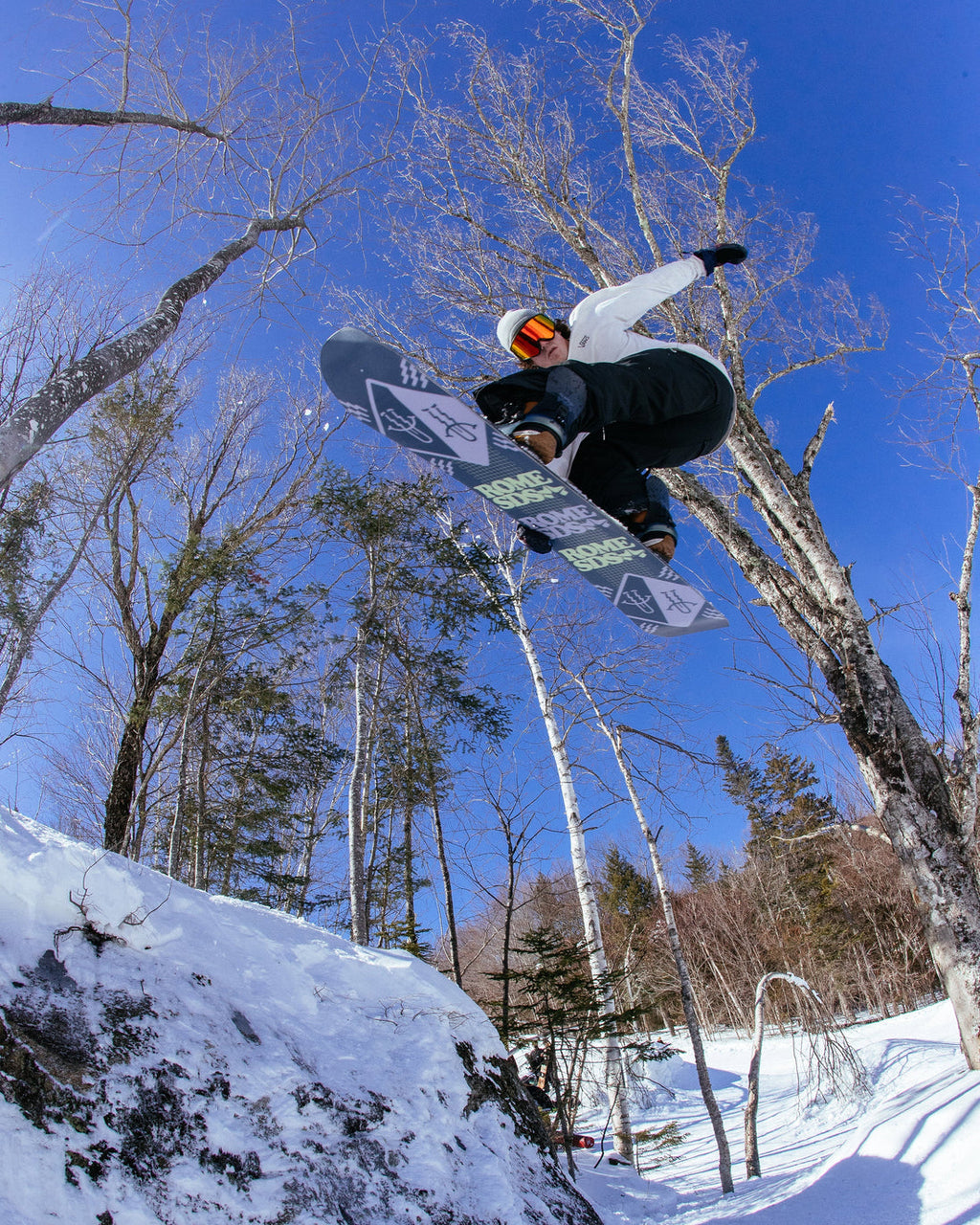 Rome Artifact Snowboard 2024
