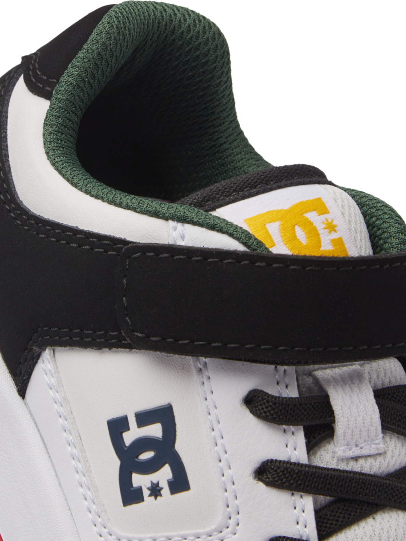 DC Shoes Manteca 4 V Kids Sneakers - White/Black/Red | Best selling products | Boy's sneakers | Children's footwear | Collection_Zalando | surfdevils.com