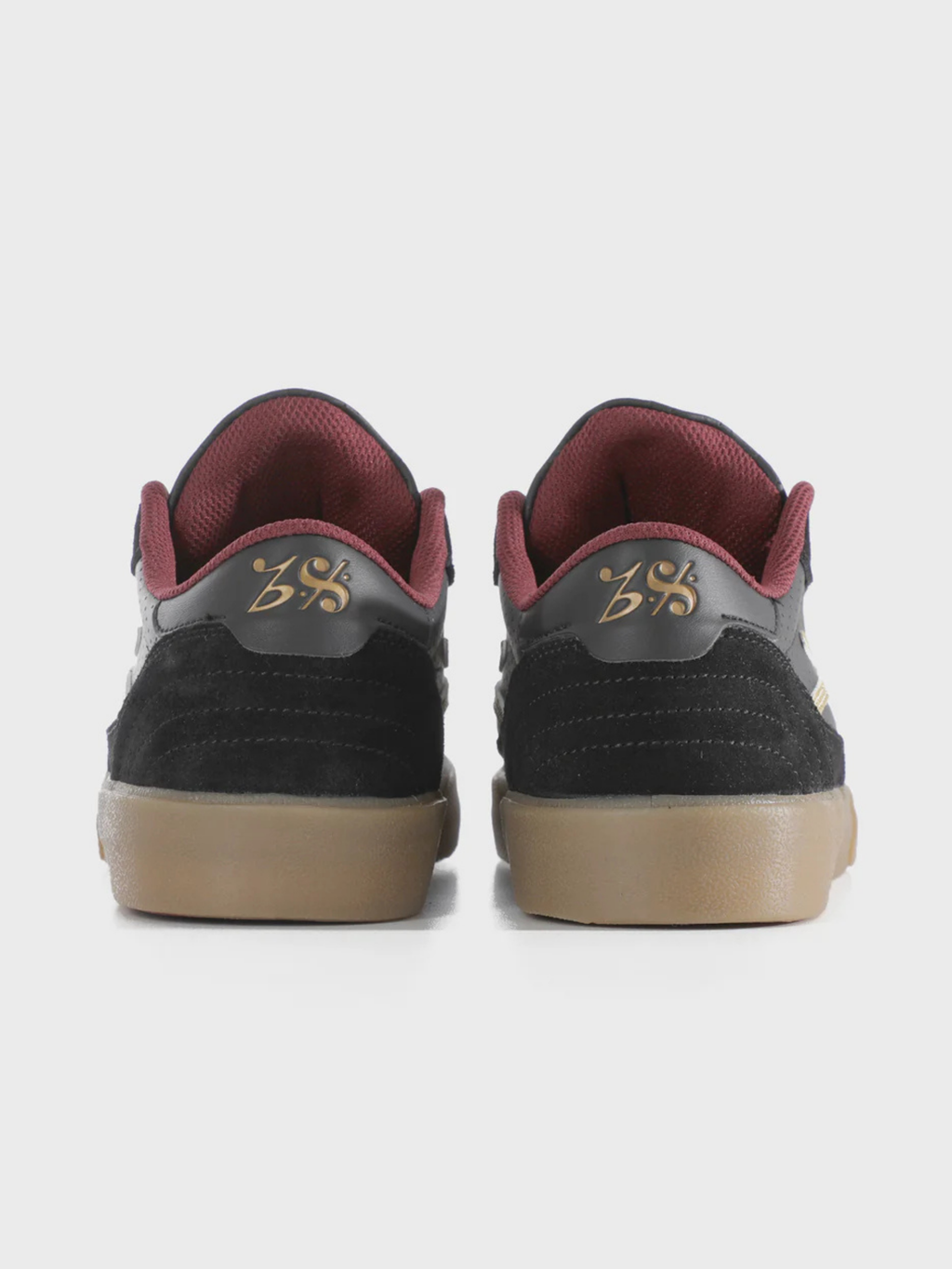 Lakai Cambridge | Bastien Salabanzi