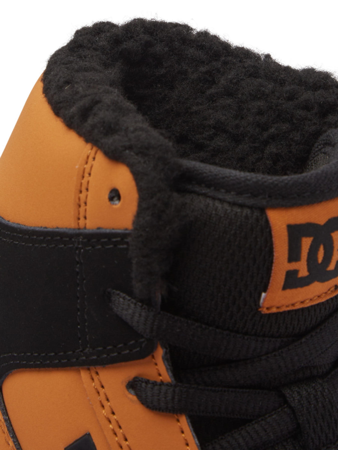 Tênis infantil DC Shoes Manteca 4 Hi WR - Trigo/Preto