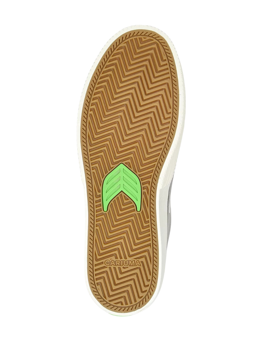Cariuma Naioca Pro Skate Shoes - Light Gray Suede and Canvas