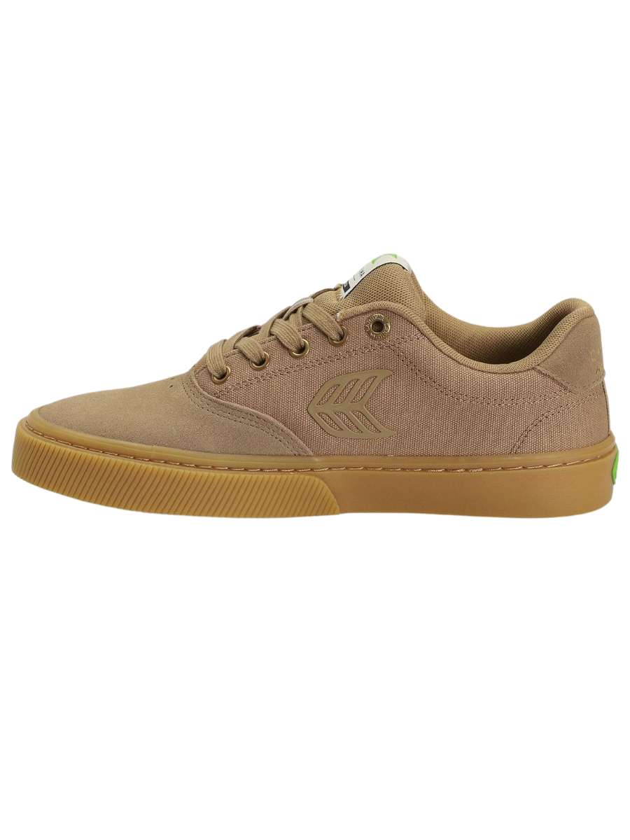 Cariuma Naioca Pro Skateschuhe – Gum Burnt Sand Wildleder und Canvas