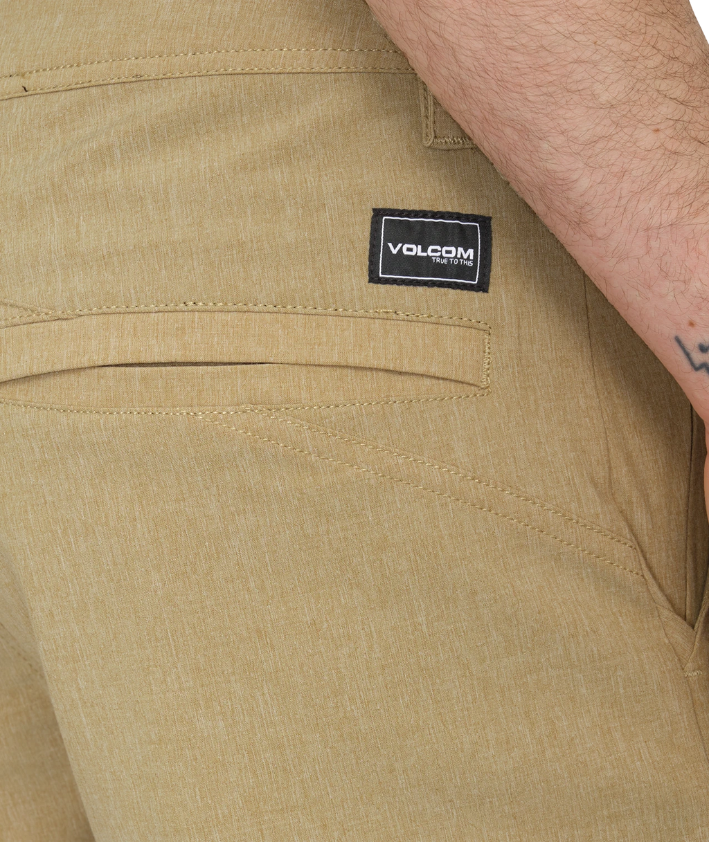 Volcom Frickin Cross Shred Static 20 hybrid short hombre detail 5 | Dark Khaki