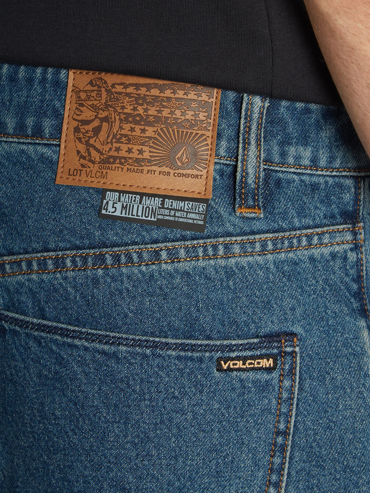 Volcom Billow Tapered Jeans – Indigo Ridge Wash