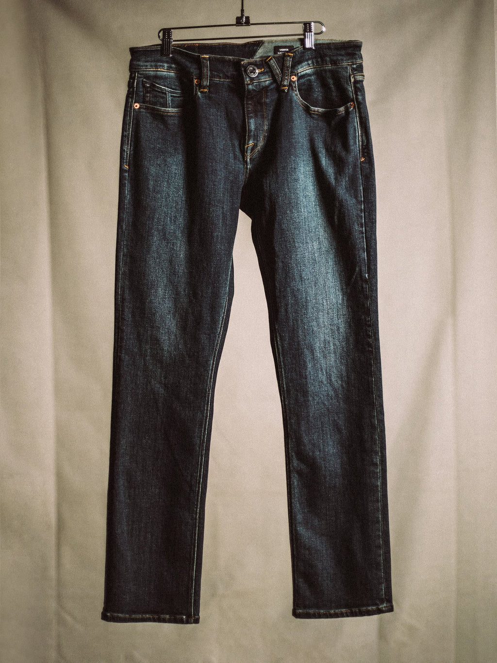 Volcom Vorta Jeans – Vintage Blau
