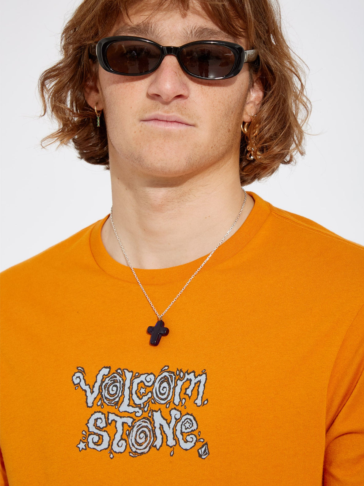 Camiseta Volcom Justin Hager In Type SS - Saffron | Camisetas de hombre | Camisetas manga corta de hombre | Volcom Shop | surfdevils.com