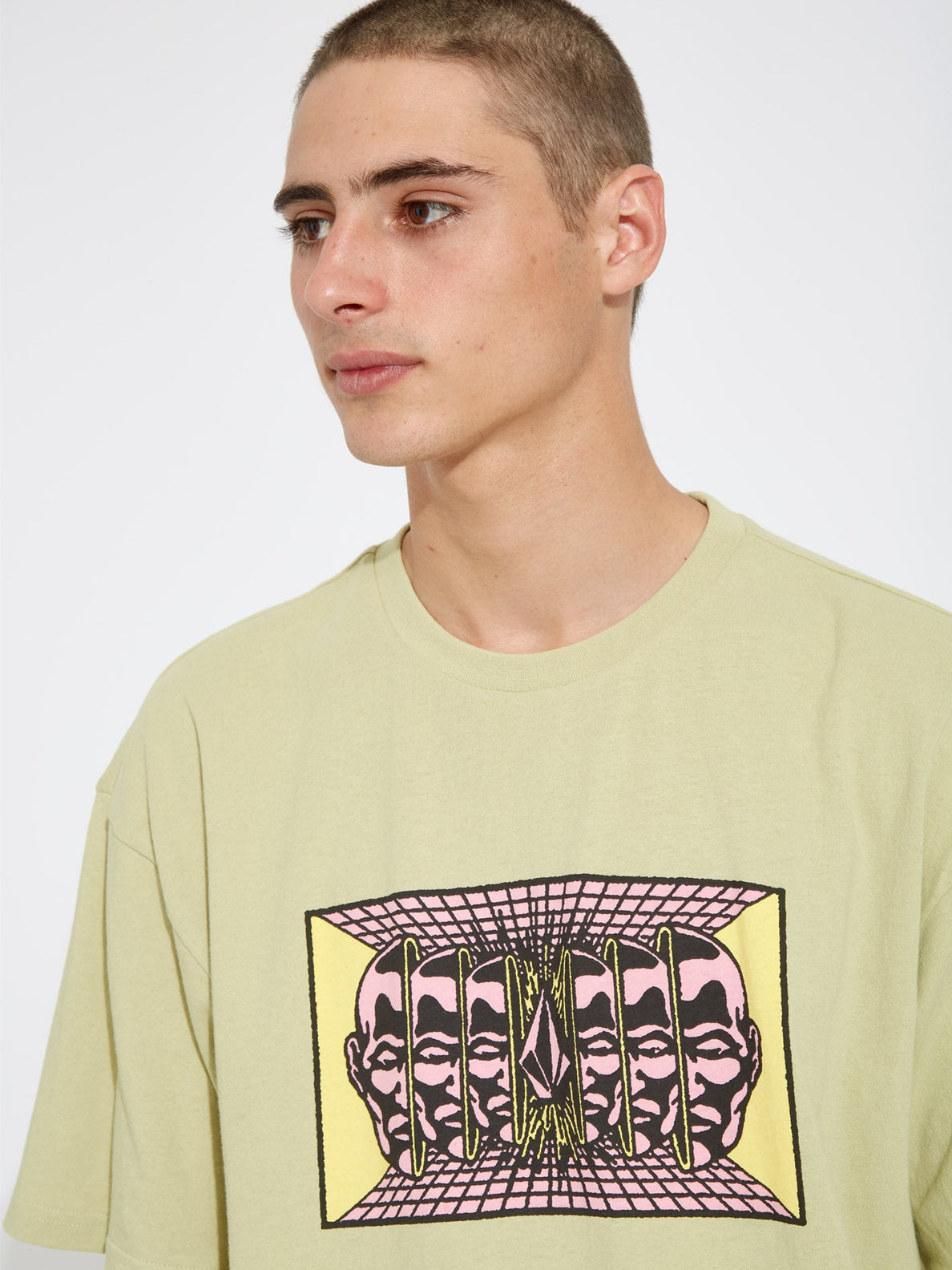 T-shirt verde lenticchie di Volcom Mind Invasion