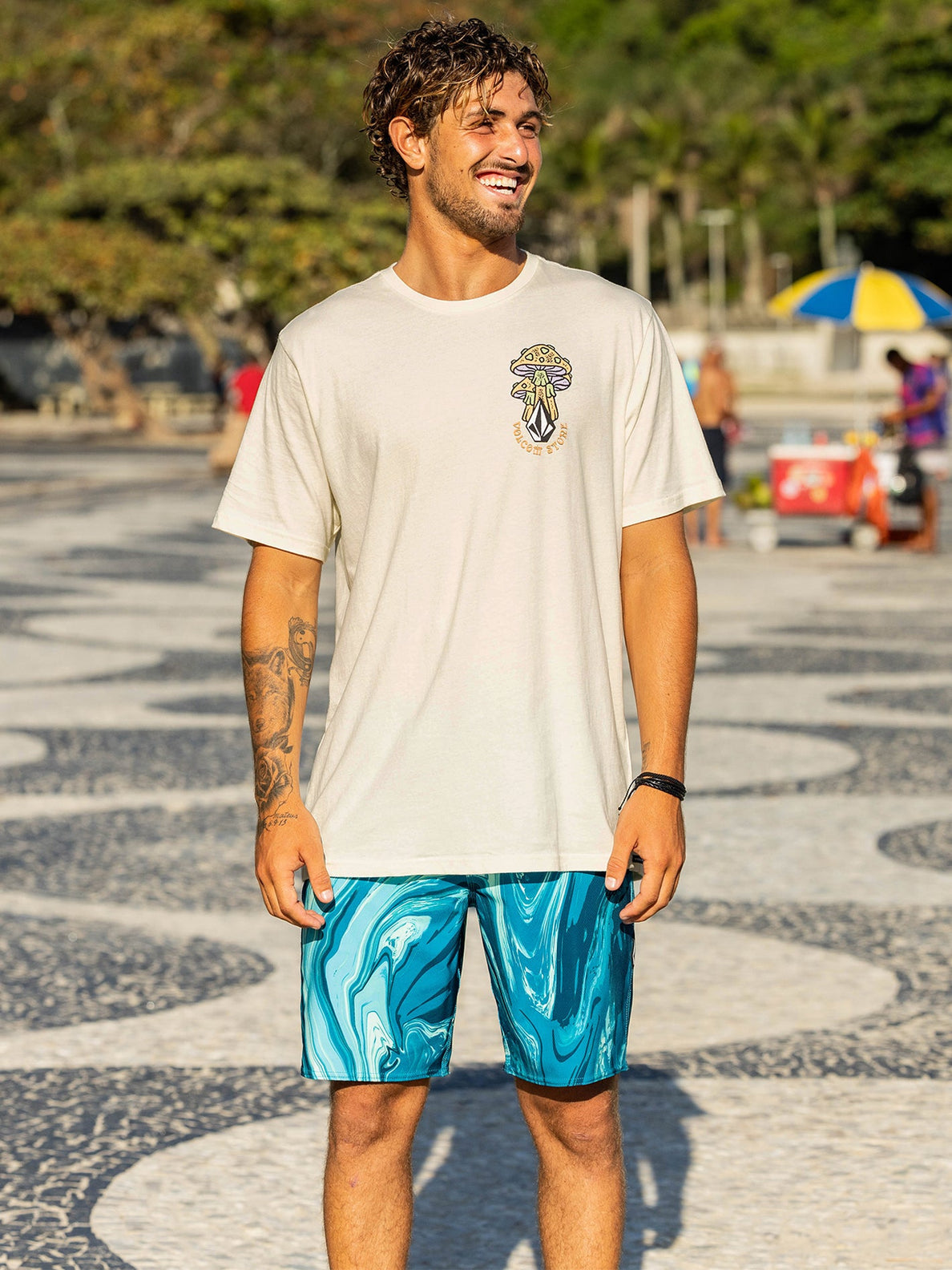 T-shirt bianca Volcom Farm To Yarn Off