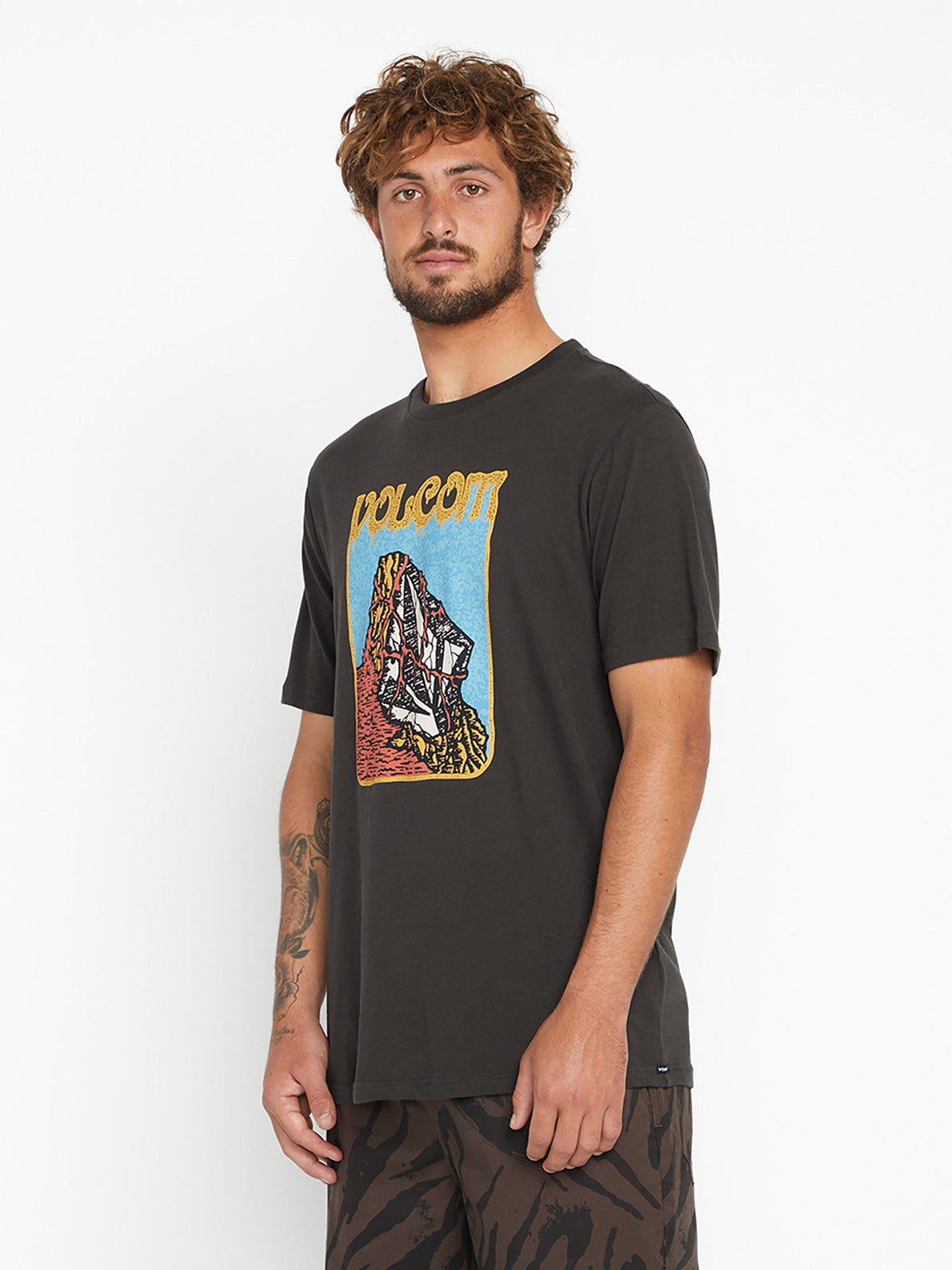 T-shirt sommersa di Volcom Farm to Yarn - Nera vintage