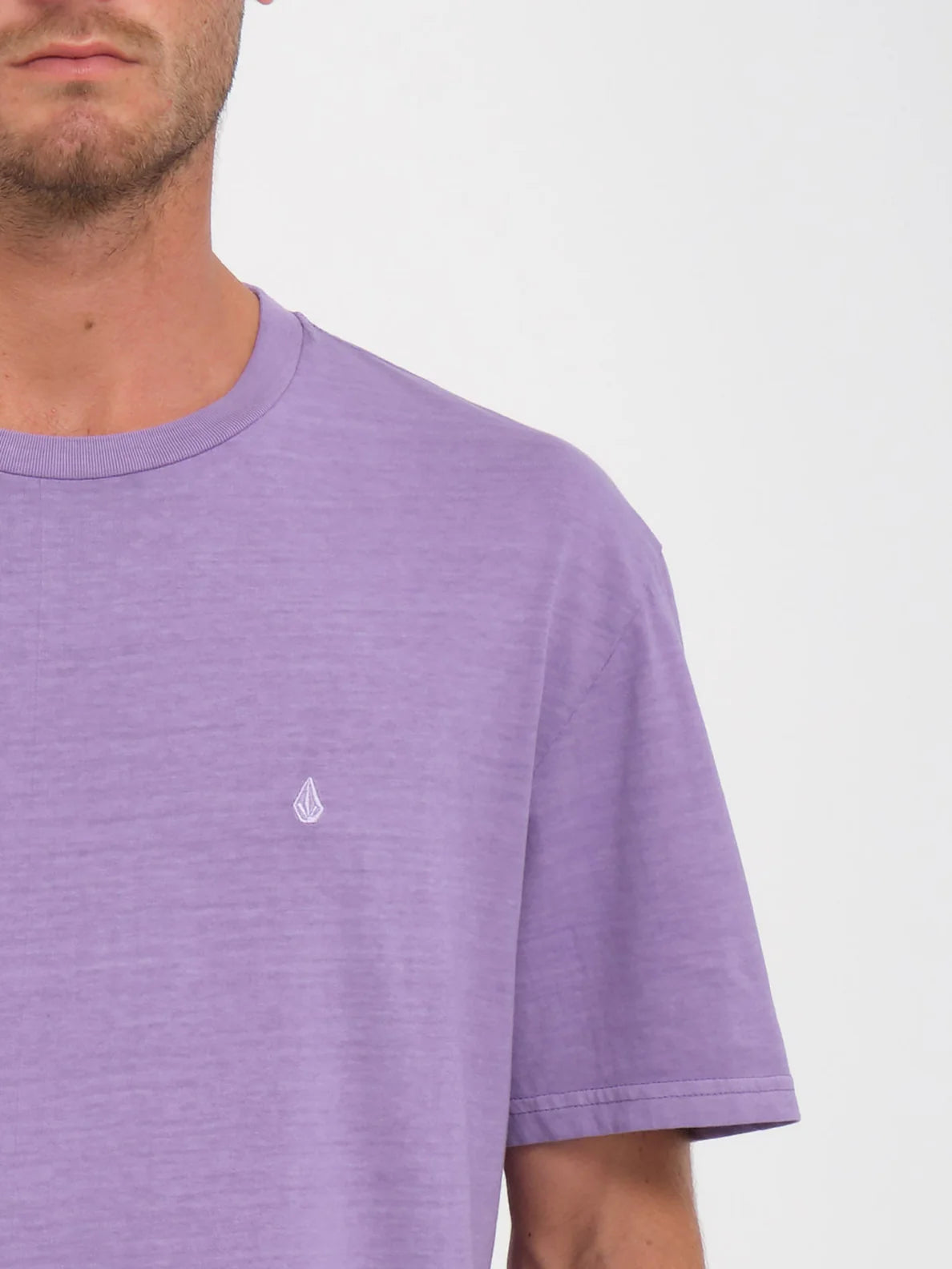 Volcom Camiseta Manga Curta Solid Stone - Paisley Roxo | Collection_Zalando | Men's short sleeve t-shirts | Men's T-shirts | Volcom Shop | surfdevils.com