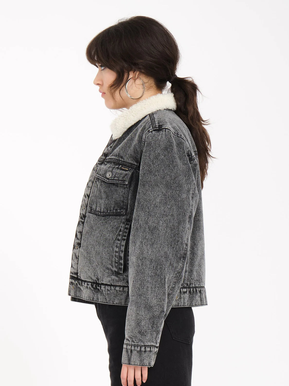 Veste en Jean Femme Volcom Radstone - Noir | Boutique Volcom | Collection_Zalando | Nouveaux produits | Produits les plus récents | Produits les plus vendus | Vestes femme | surfdevils.com