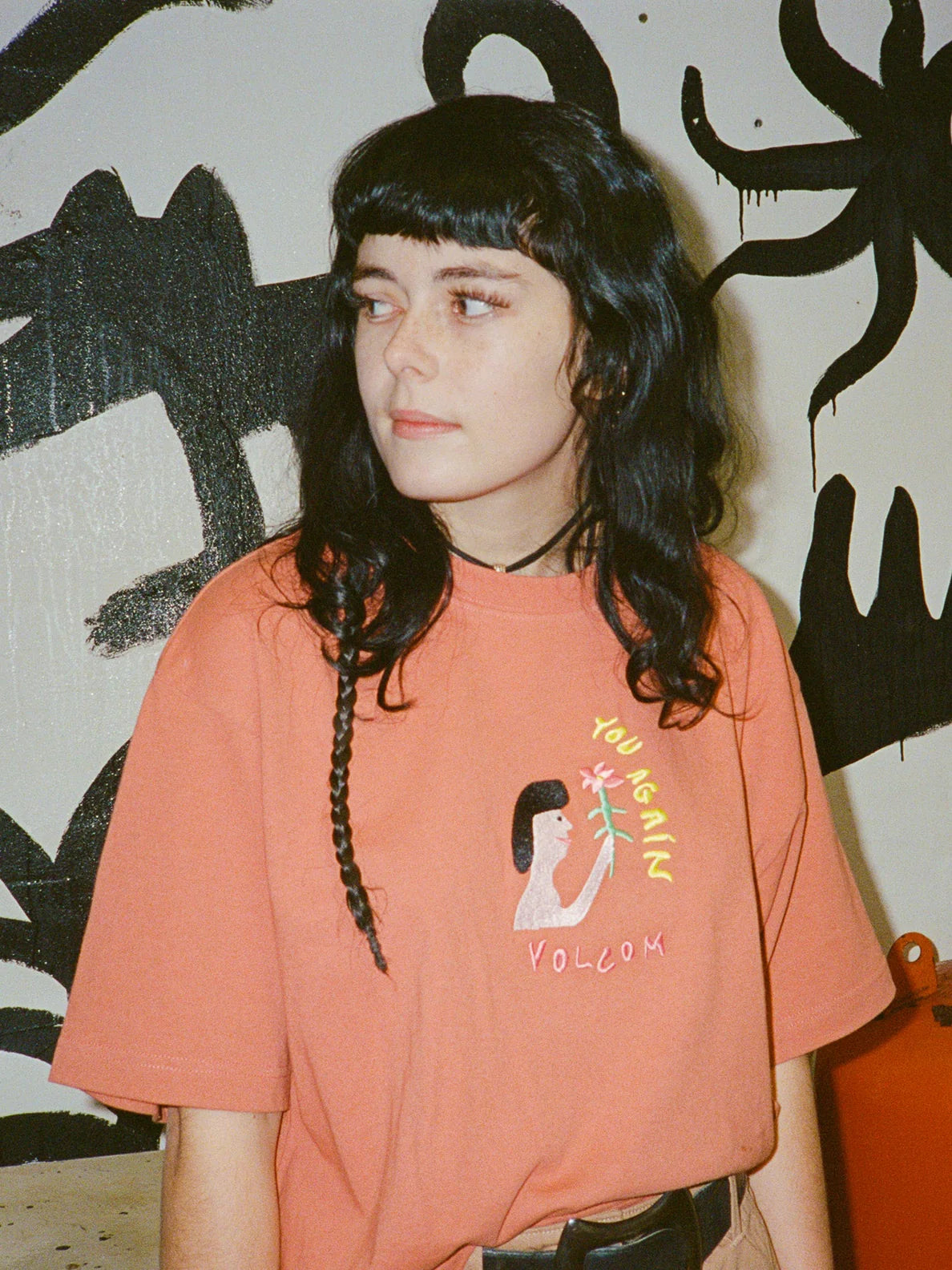 Camiseta feminina Arthur Longo da Volcom - Rosewood | Camisetas femininas de manga curta | Coleção_Zalando | Loja Volcom | Novos produtos | Oferta limitada de camisetas | Produtos mais recentes | Produtos mais vendidos | Produtos mais vendidos | REC x Camisetas | surfdevils.com