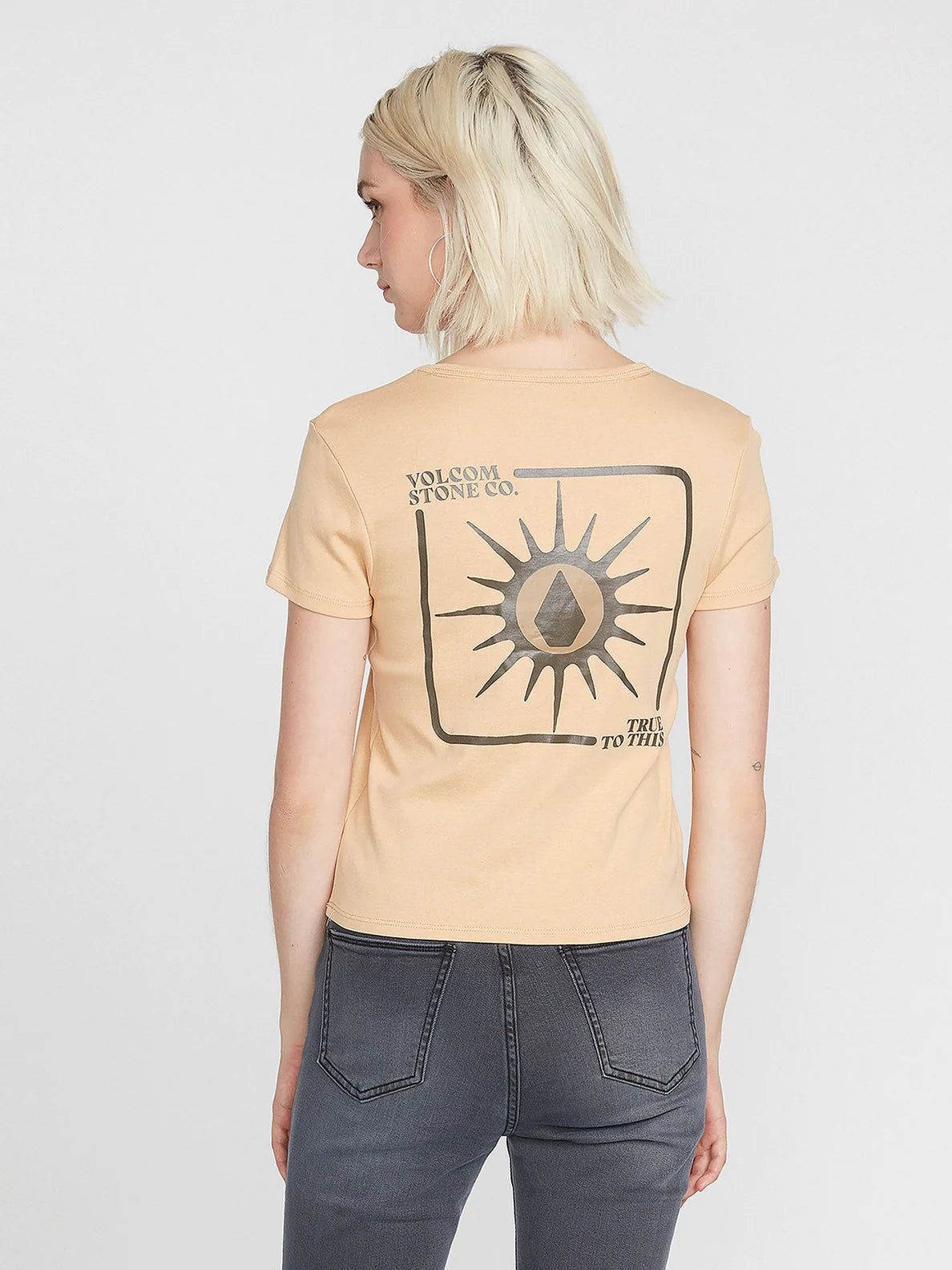 Camiseta Chica Volcom Have a Clue Hazelnut | Camisetas manga corta de mujer | Volcom Shop | surfdevils.com