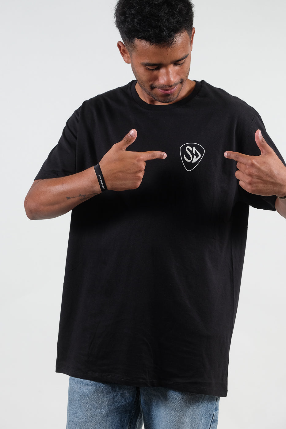 Camiseta SurfDevils X Shad Demn Artist Series
