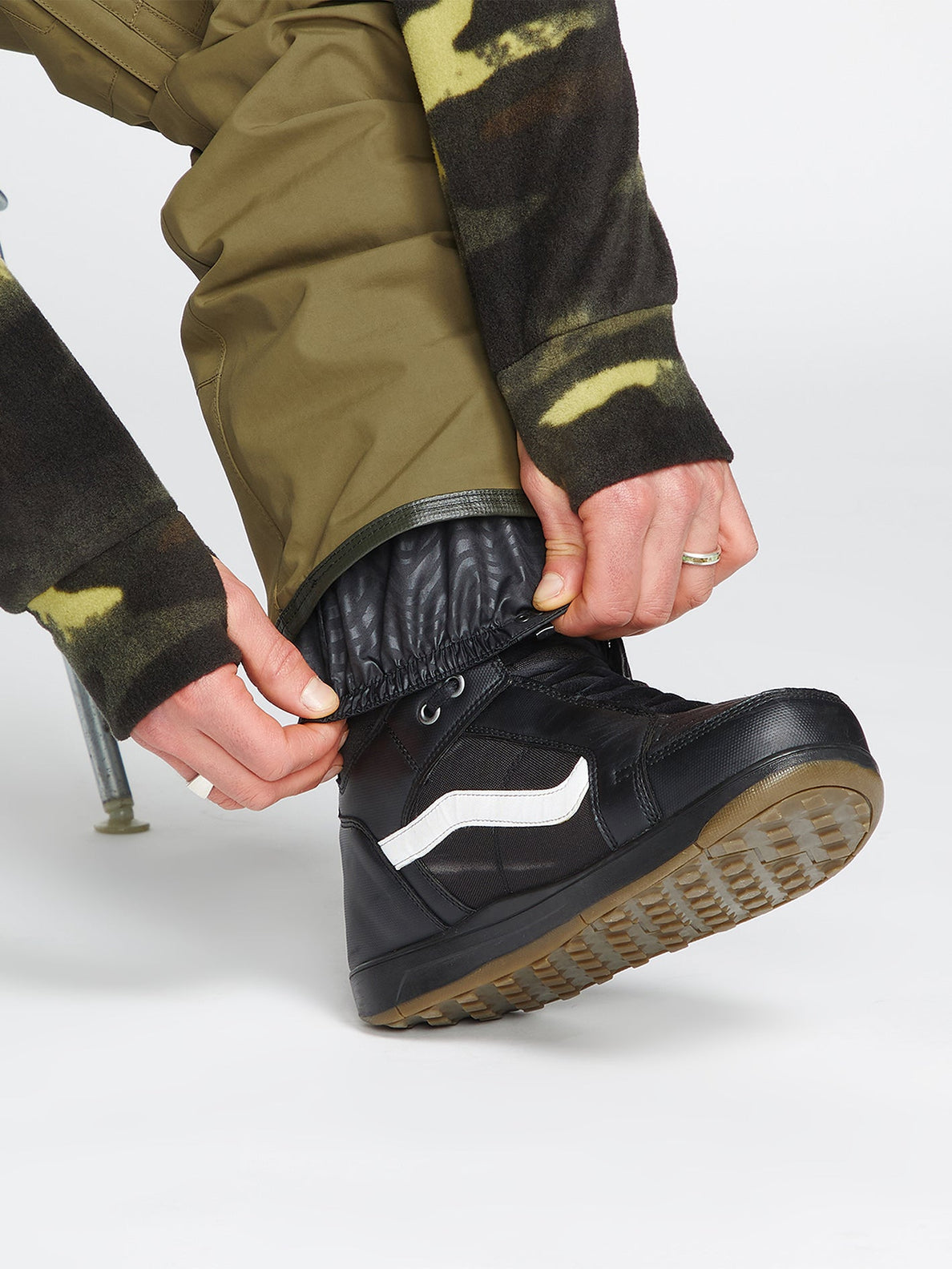 Pantalon de snowboard Volcom L Gore-Tex Pant - Dark Teak