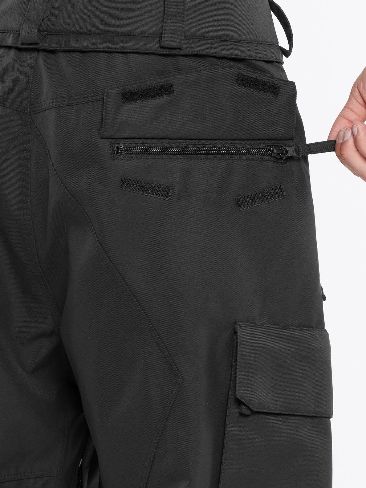 Volcom V.CO Hunter Pant Snowboard Pants - Black | Best selling products | No Koongo | surfdevils.com