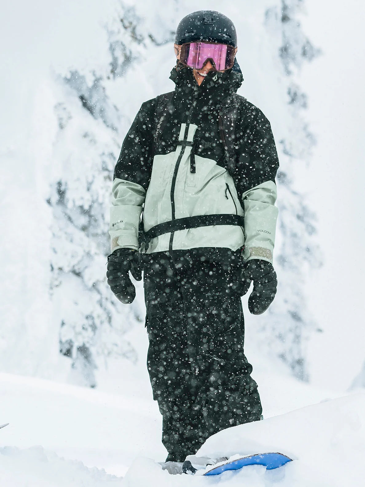 Volcom AW 3-in-1 GoreTex Women's Snowboard Jacket - Sage Frost | Collection_Zalando | Gore-Tex Snowboard | Snowboard Shop | Volcom Shop | Women's snowboard jackets | surfdevils.com