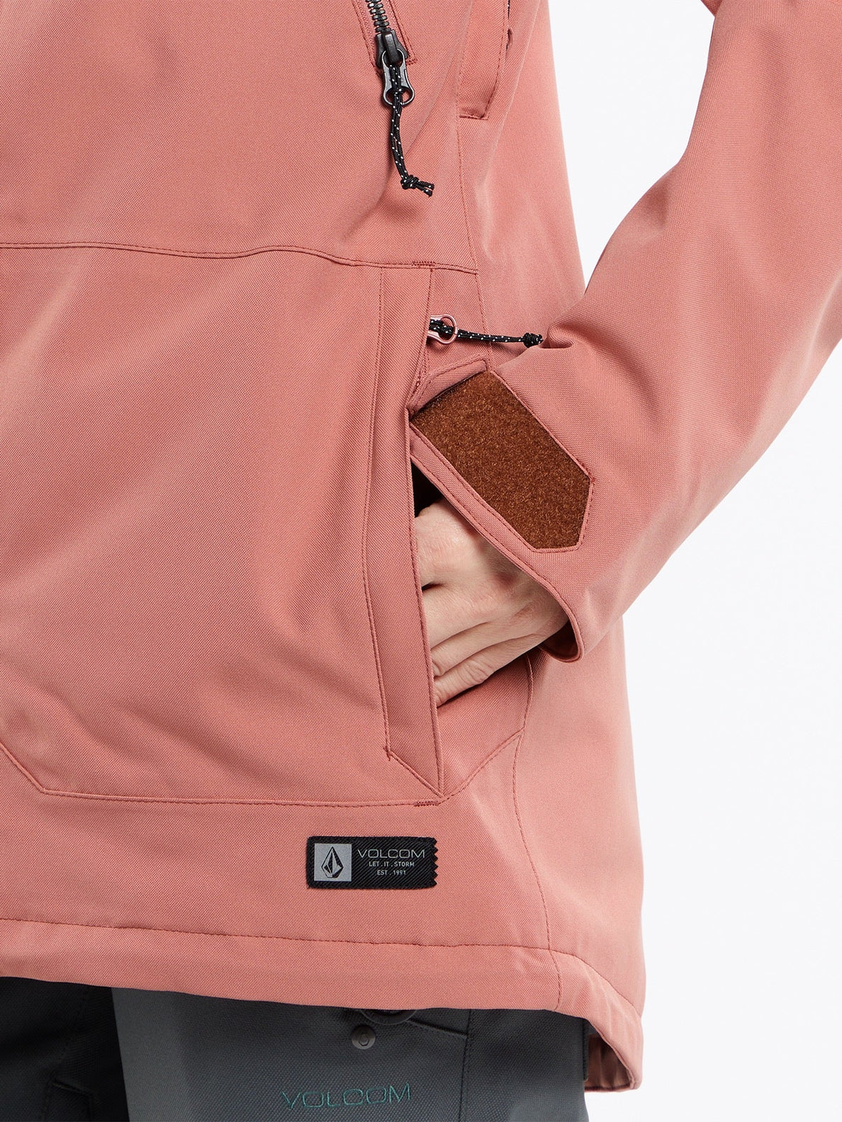 Volcom Shadow Insulated Women's Snowboard Jacket - Earth Pink | Collection_Zalando | Snowboard Shop | Volcom Shop | Women's snowboard jackets | surfdevils.com