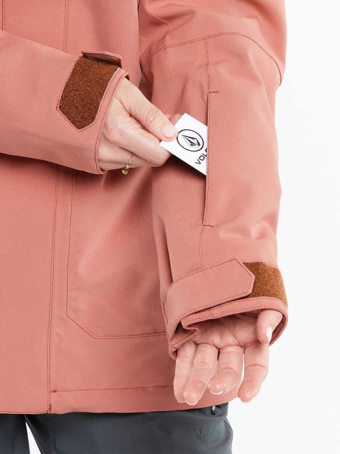 Volcom Shadow Insulated Damen-Snowboardjacke – Earth Pink | Meistverkaufte Produkte | Neue Produkte | Neueste Produkte | Sammlung_Zalando | Snowboard-Shop | Snowboardjacken Damen | Volcom-Shop | surfdevils.com