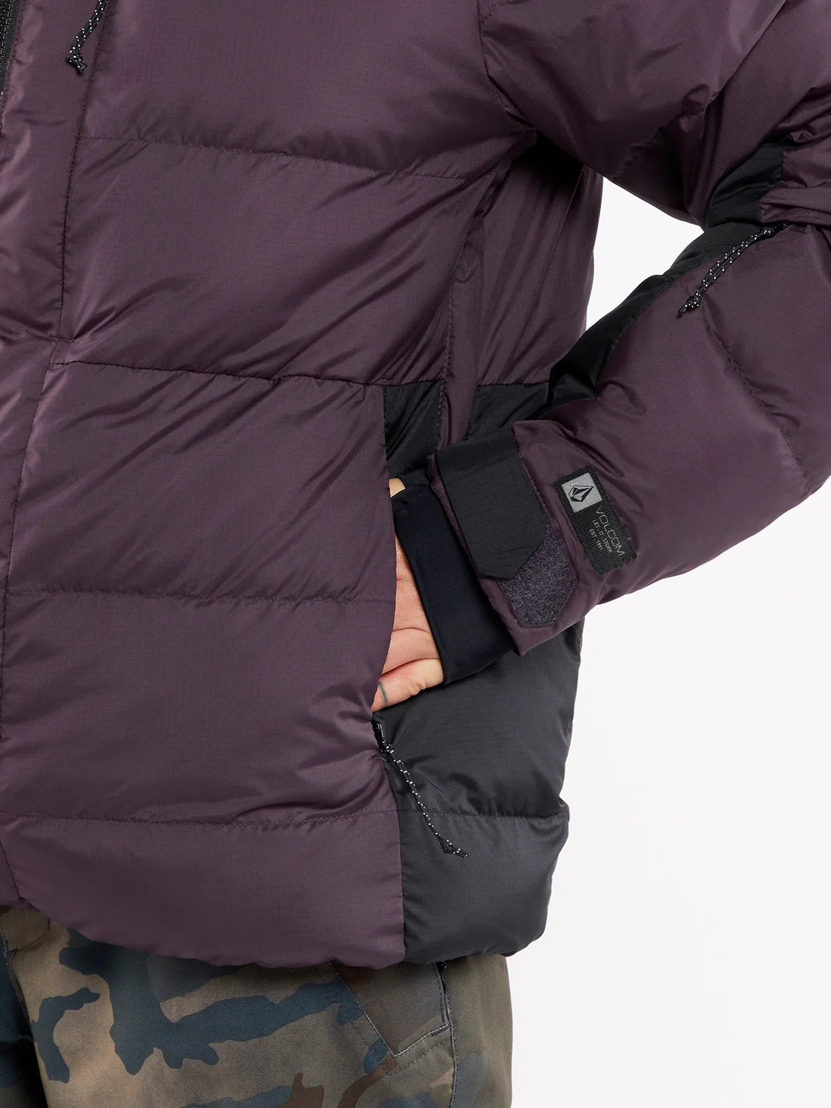 Veste de snowboard pour femmes Volcom Puffleup - Blackberry