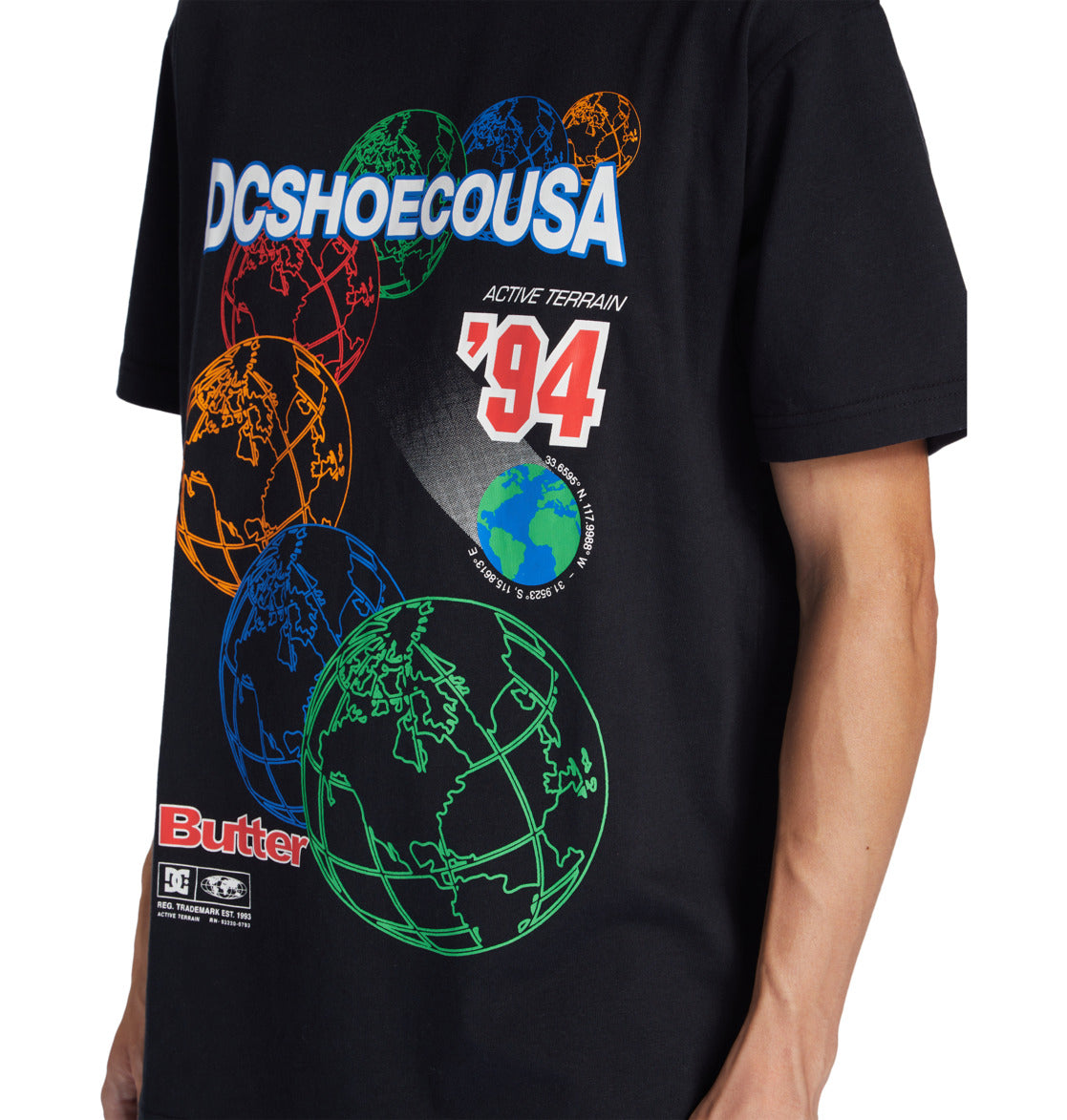 DC Shoes X BG World Schwarzes T-Shirt | Meistverkaufte Produkte | Neue Produkte | Neueste Produkte | surfdevils.com