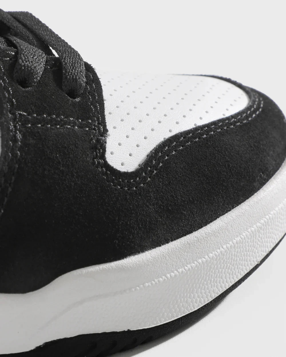 Lakai Men's Telford Low calzado hombre detail 5 | BLACK WHITE SUEDE