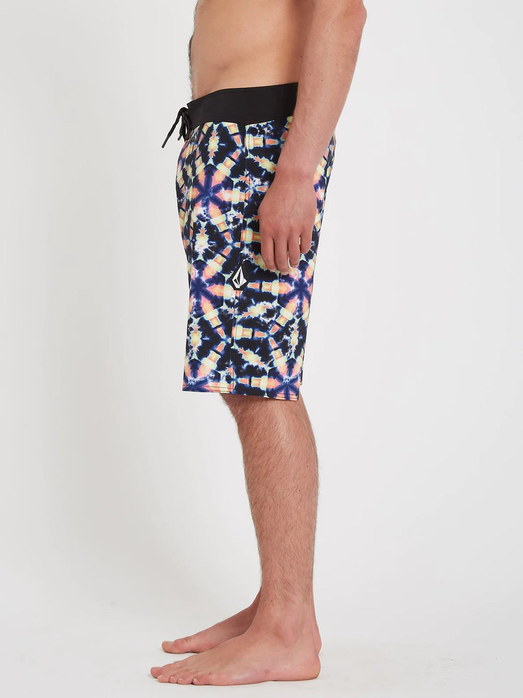 Volcom Mod Revoke 20" New Black Swimsuit