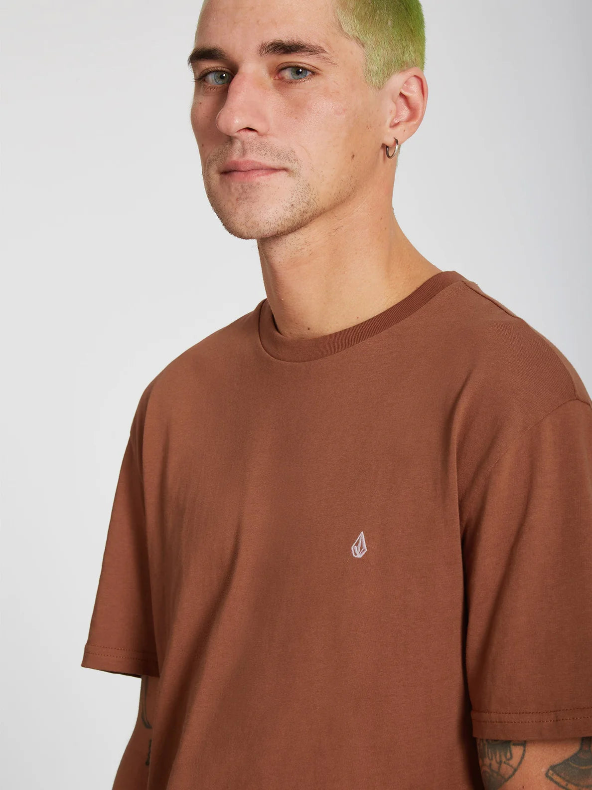 Camiseta Volcom Stone Blanks Mocha | Camisetas de hombre | Camisetas manga corta de hombre | Volcom Shop | surfdevils.com