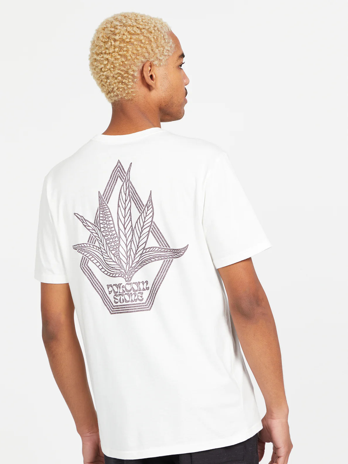 Camiseta Volcom Perennial T-Shirt Off White | Camisetas de hombre | Camisetas manga corta de hombre | Volcom Shop | surfdevils.com
