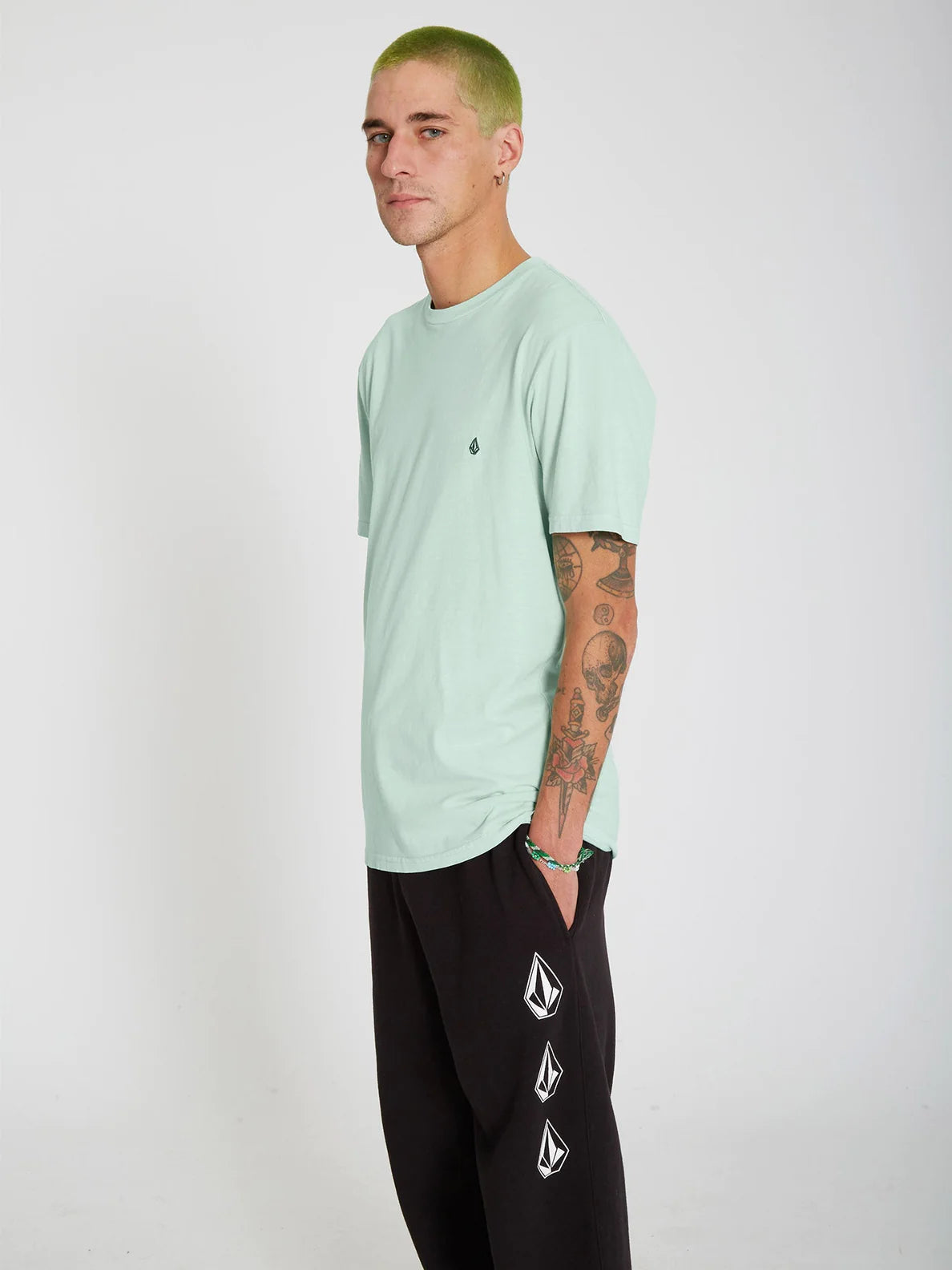 Camiseta Volcom Solid Stone Lichen Green | Best selling products | No Koongo | surfdevils.com