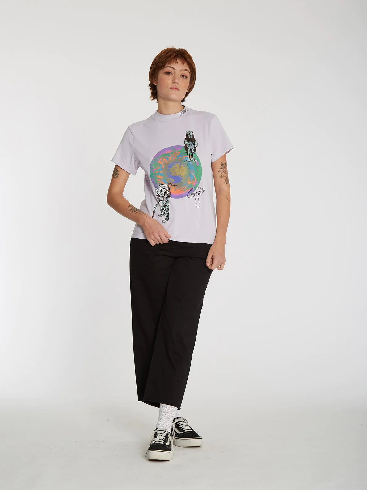 Volcom Chrissie Abbott x French Lavender Girl T-Shirt | Meistverkaufte Produkte | Neue Produkte | Neueste Produkte | surfdevils.com