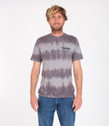 Hurley | Camiseta Hurley Everyday washed Tie Dye Particly Grey  | Camisetas, Camisetas manga corta, Men, Ropa | 