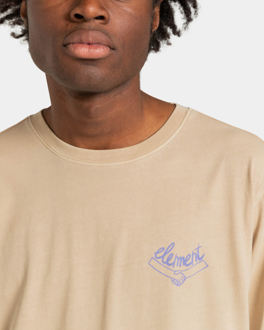 Element Skateboards Collab Oxford T-shirt marron clair | Nouveaux produits | Produits les plus récents | Produits les plus vendus | éléments | surfdevils.com