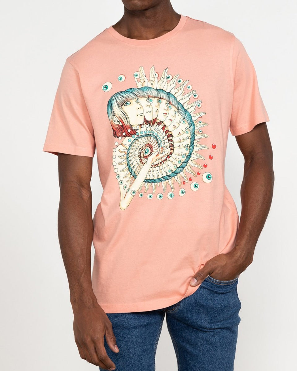 Rvca | Rvca Shintaro Spiral SS Tee Sherbet Pink  | Camisetas, Camisetas manga corta, Men, Ropa, Unisex | 