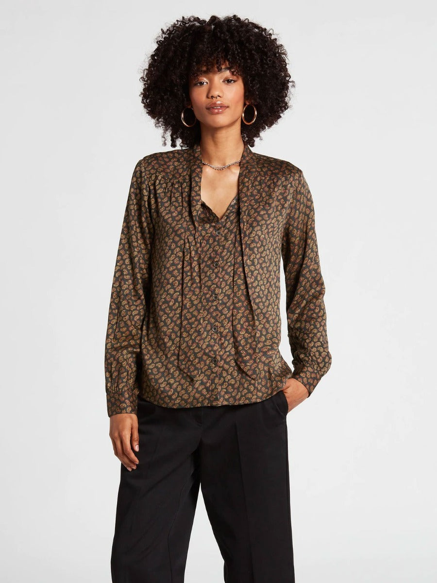 Volcom | Volcom Haute City Nite Black  | Camisas, Camisas manga larga, Ropa, Women | 