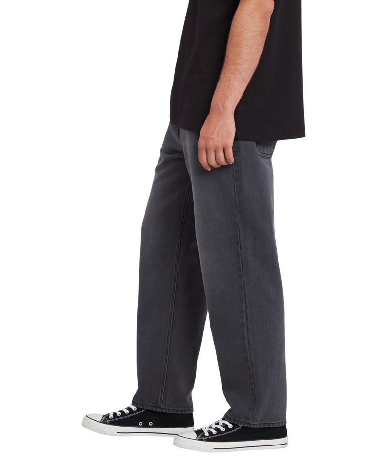 Volcom Modown Tapered Denim Fade To Black | Pantalones Tejanos | Todos los pantalones de hombre | Volcom Shop | surfdevils.com