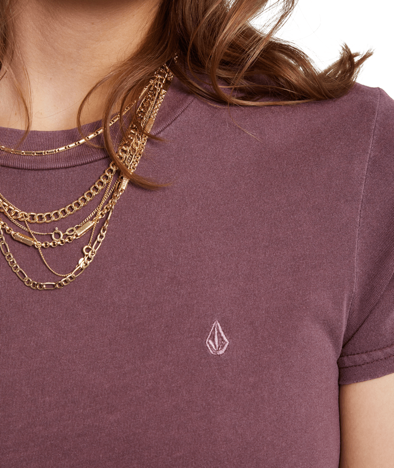 Volcom | Volcom Solid Stone Emb Tee Eggplant  | Camisetas, Camisetas manga corta, Ropa, Women | 