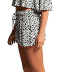 Volcom | Volcom Some Thyme Short Black Combo  | Pantalones, Pantalones cortos, Ropa, Women | 
